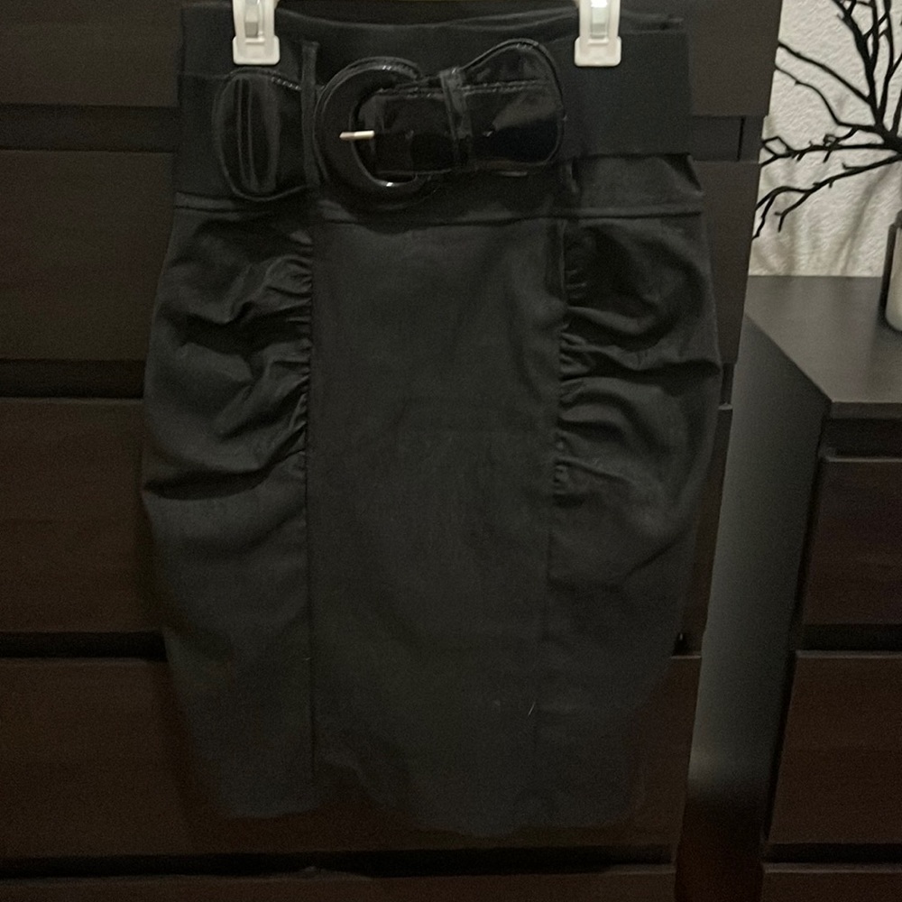 Black pencil skirt w/ belt